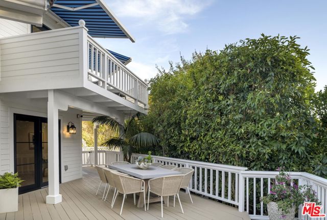 2311 Finney Street, Summerland CA: https://media.crmls.org/mediaz/c0408264-ba48-401f-98c0-b2d0965fb56a.jpg