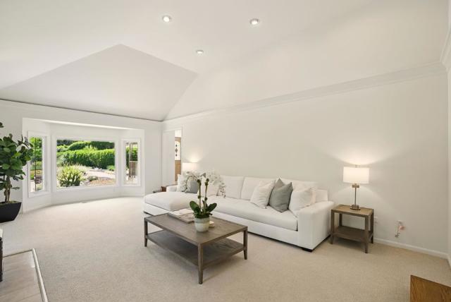 11633 Dawson Drive, Los Altos Hills CA: https://media.crmls.org/mediaz/c0414d4e-6c00-4b00-87c0-b5f809323212.jpg