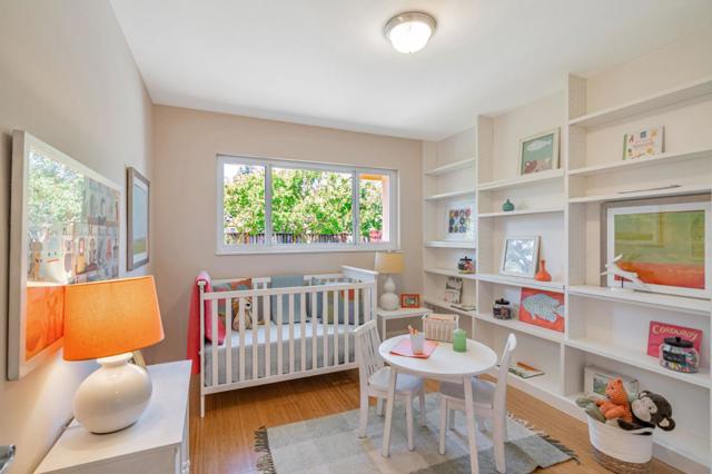 1728 Peartree Lane, Mountain View CA: https://media.crmls.org/mediaz/c041cf86-9ae3-461f-887a-e4faab0f2c8b.jpg