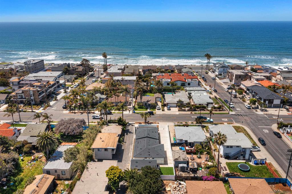 3540 Garfield St, Carlsbad, CA 92008