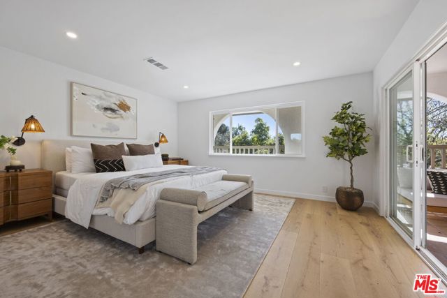 431 Montana Circle, Ojai CA: https://media.crmls.org/mediaz/c0427c7a-6b3e-4153-801f-0e72fdbea284.jpg