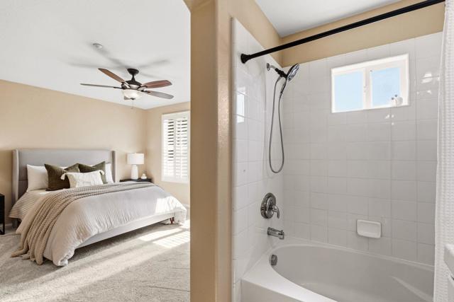 Detail Gallery Image 17 of 51 For 16914 Torbett Ln #16,  San Diego,  CA 92127 - 2 Beds | 2/1 Baths