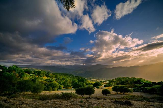 320 El Caminito Road, Carmel Valley CA: https://media.crmls.org/mediaz/c042da2b-8916-4b41-af19-c67023a3a2b9.jpg