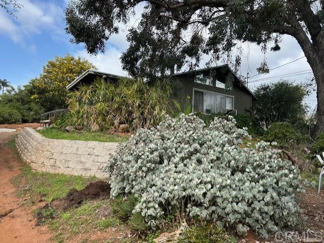 2248 Buena Creek Rd., Vista CA: https://media.crmls.org/mediaz/c0434ecb-be91-4f07-b95a-02942eb109dc.jpg