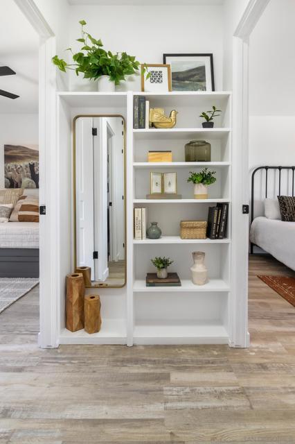 3856 Via Del Mar, San Diego CA: https://media.crmls.org/mediaz/c0435205-1c99-46a7-afdd-c847276ab221.jpg