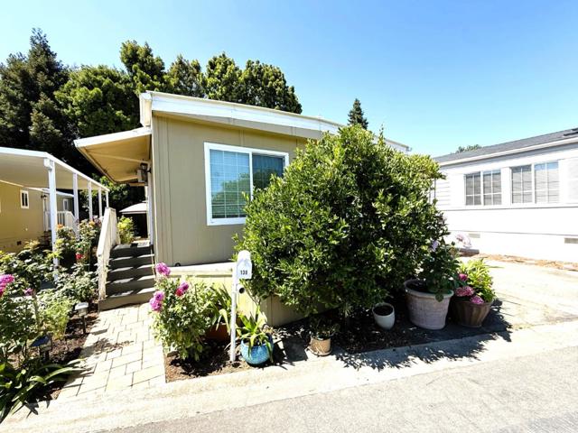 191 E El Camino Real, Mountain View CA: https://media.crmls.org/mediaz/c04365f9-ef22-4c81-a2d9-0dfeae6c71dc.jpg