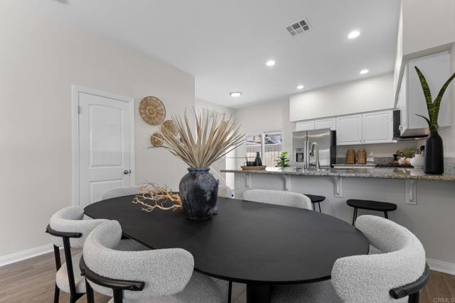 Detail Gallery Image 6 of 31 For 1325 Holly Ave, Imperial Beach,  CA 91932 - 3 Beds | 2/1 Baths