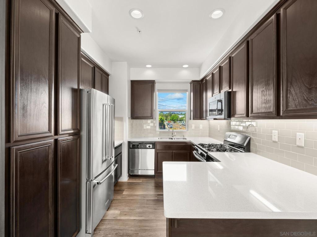 707 Magnolia Ave - photo 8