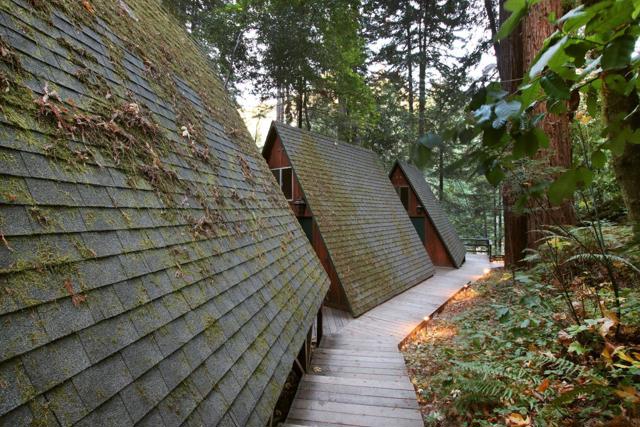 16770 Redwood Lodge Road, Los Gatos CA: https://media.crmls.org/mediaz/c045f010-7732-45fd-aaee-a17d1da775ce.jpg