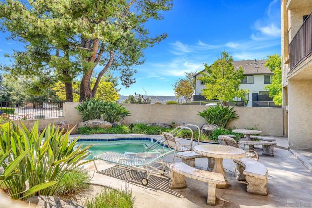Image 14 of 28 For 7855 Golfcrest Dr  13