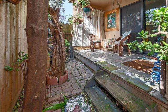 4355 Opal Cliff Drive, Santa Cruz CA: https://media.crmls.org/mediaz/c048ac15-3f85-4426-a8d0-c1b019bc283a.jpg