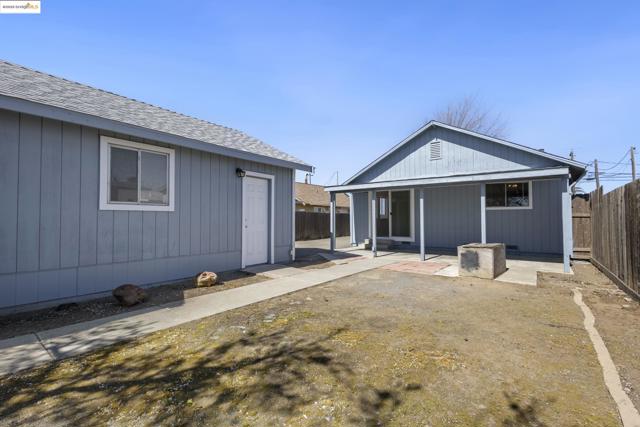 3474 Camino Diablo, Byron CA: https://media.crmls.org/mediaz/c04935f2-5c38-4031-a728-e83301c1fb50.jpg