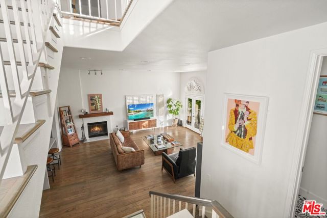 3418 Dorothy Road, Topanga CA: https://media.crmls.org/mediaz/c0498f9e-a126-45e0-bcac-dad2c6dec6df.jpg