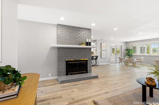 5799 Amarillo AVE, La Mesa CA: https://media.crmls.org/mediaz/c049971f-9de3-4dc8-8bac-8f372458a016.jpg