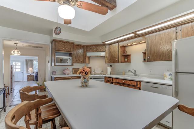 2854 Illinois Avenue, Corning CA: https://media.crmls.org/mediaz/c04a0fca-773e-48fe-a74f-ad840c1f1fa7.jpg