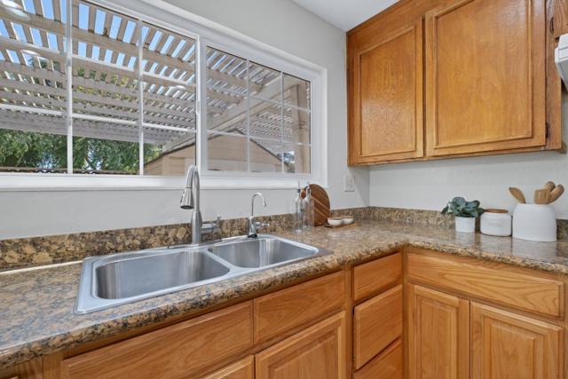 466 Prada Drive, Milpitas CA: https://media.crmls.org/mediaz/c04a241d-f65a-4428-97de-d27d5a6a1976.jpg