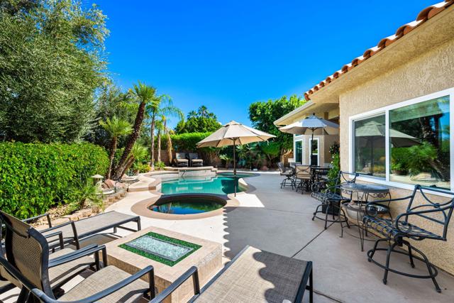 Image 25 of 50 For 370 Links Drive