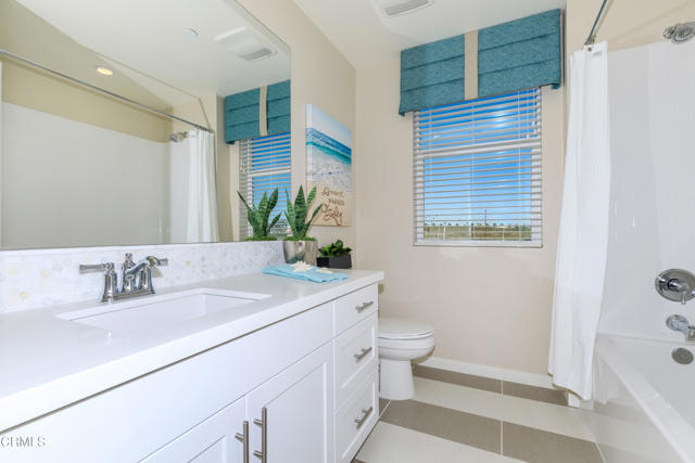 Detail Gallery Image 18 of 22 For 735 Winchester Dr, Oxnard,  CA 93036 - 3 Beds | 3/1 Baths