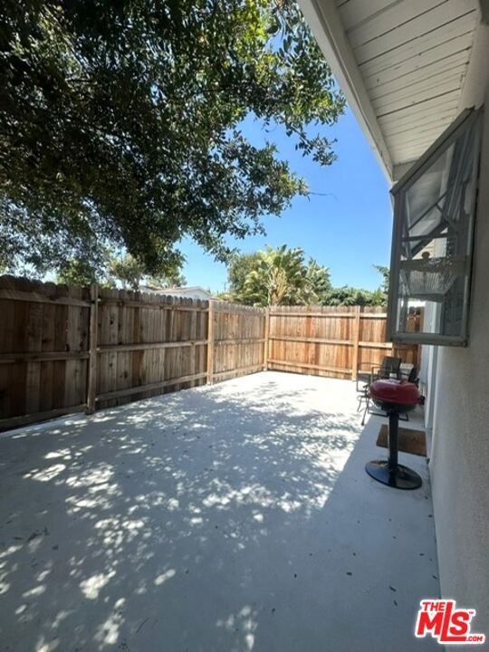 20338 Coulson Street, Woodland Hills CA: https://media.crmls.org/mediaz/c04d2578-24c2-4386-a2b9-47c8609a08d6.jpg