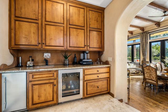 80780 Vista Bonita Trail, La Quinta CA: https://media.crmls.org/mediaz/c04d4617-2ee0-4ae3-ae4f-dd11ee9a5ac5.jpg