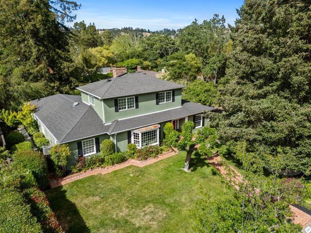 4040 Valente Court, Lafayette CA: https://media.crmls.org/mediaz/c04d47e1-e15b-45aa-962d-d3a7abe9c310.jpg