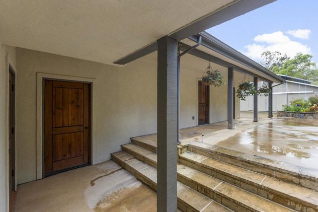 14205 Shannon Road, Los Gatos CA: https://media.crmls.org/mediaz/c04d671d-fd79-4c5f-b192-521ca1e938e4.jpg