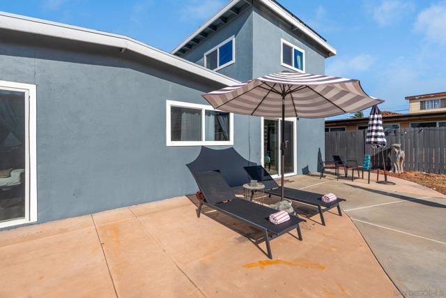 434 Del Mar Ct, Chula Vista CA: https://media.crmls.org/mediaz/c04d9239-f943-475a-9050-ed9d844ffd93.jpg