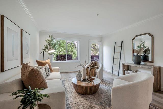 4016 Farm Hill Boulevard, Redwood City CA: https://media.crmls.org/mediaz/c04e85a2-6c74-4b66-a396-bf77a7894e0e.jpg