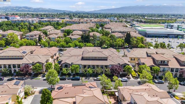 3340 Giovanni Way, Dublin CA: https://media.crmls.org/mediaz/c04ecfb0-2a3d-49f2-afa9-3792a045d3a0.jpg