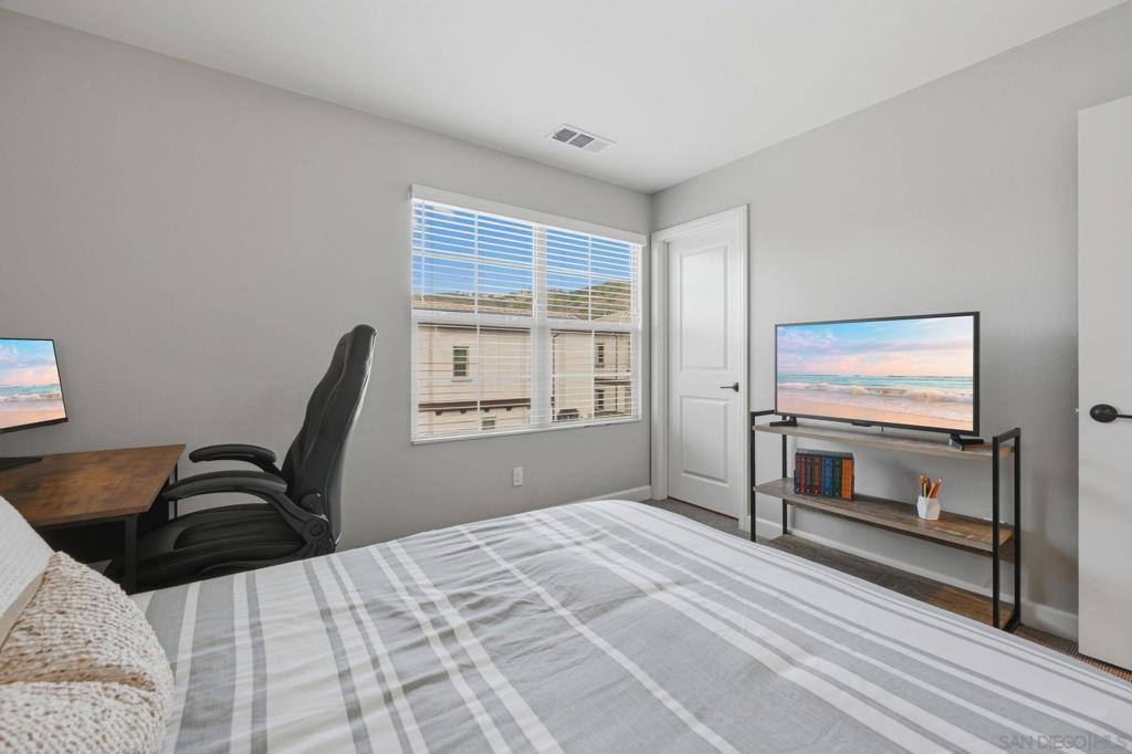 931 Slate Street - photo 18