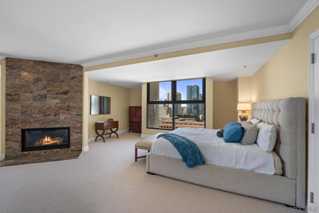 645 Front St, San Diego CA: https://media.crmls.org/mediaz/c0501a0b-fec6-46b0-aa69-970da5cf9169.jpg