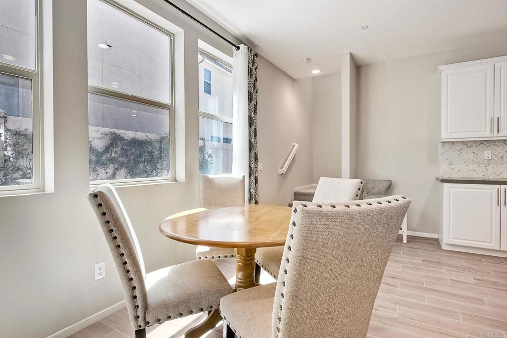 678 Gemstone Dr - photo 11