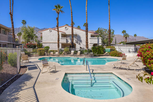 505 S Farrell Drive, Palm Springs CA: https://media.crmls.org/mediaz/c05318eb-07aa-4f60-878d-977288d8af17.jpg