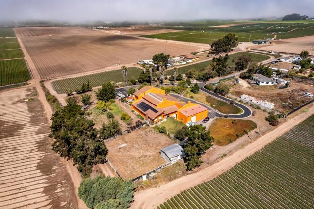 125 Springfield Road, Moss Landing CA: https://media.crmls.org/mediaz/c05378e9-2be3-40e4-9c05-31baa31bf81f.jpg