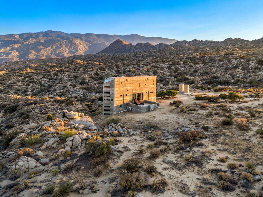 60240 Juniper Road