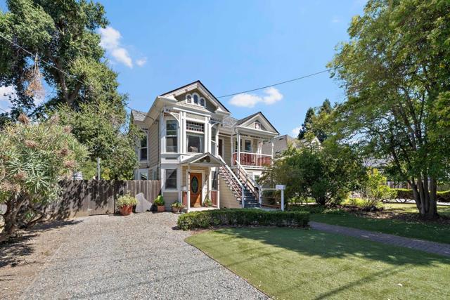 256 Los Gatos Boulevard, Los Gatos CA: https://media.crmls.org/mediaz/c05651ba-89df-4f51-b921-2d3819036b47.jpg
