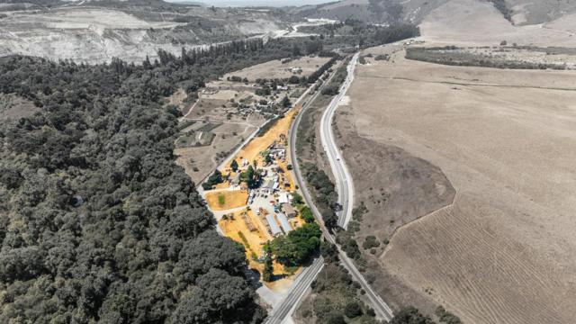 250 Old Chittenden Road, Watsonville CA: https://media.crmls.org/mediaz/c056d868-5a77-418f-9a16-99113e0567f2.jpg