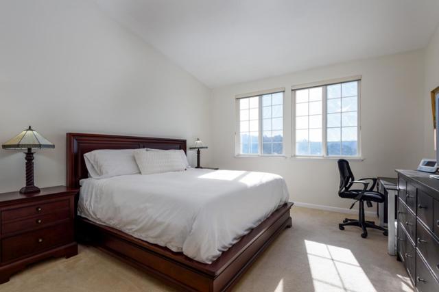 129 Outlook Circle, Pacifica CA: https://media.crmls.org/mediaz/c0571f2c-1530-409c-b1fc-82deaa26ef47.jpg