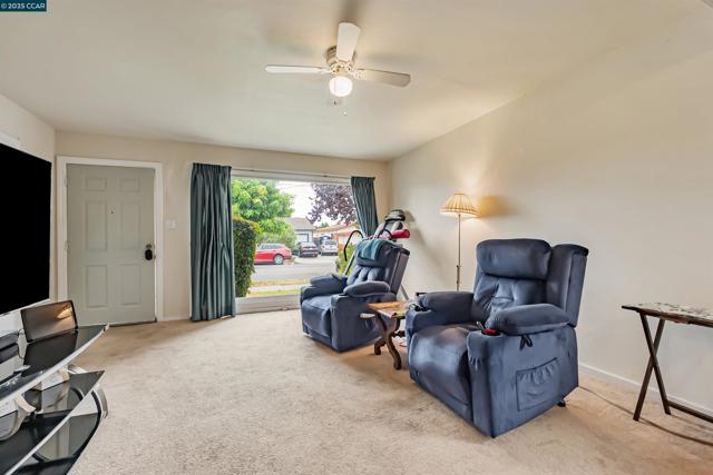 2633 Humphrey Ave, Richmond CA: https://media.crmls.org/mediaz/c0579c39-b7d7-46de-8059-64add5520a3a.jpg