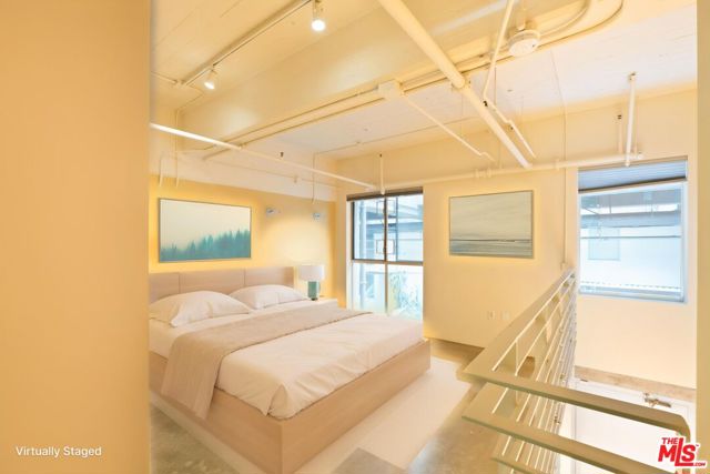 1130 S Flower Street, Los Angeles CA: https://media.crmls.org/mediaz/c057b6d7-a105-4781-9c15-4e21585a98f5.jpg