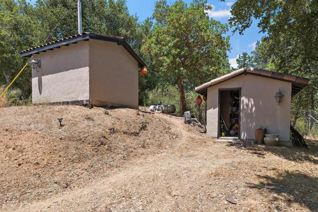 19375 Montevina Road, Los Gatos CA: https://media.crmls.org/mediaz/c058916b-4984-4ede-850a-e358a0fb4b3e.jpg