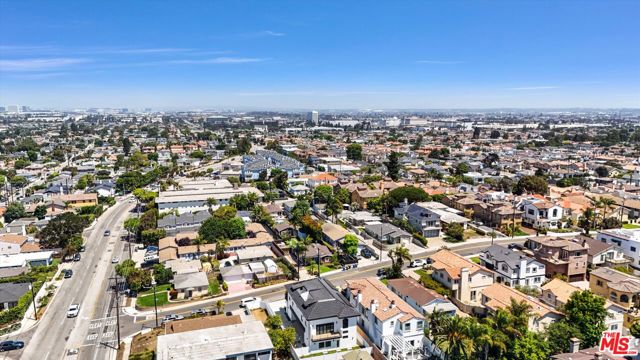 1902 Gates Avenue, Redondo Beach, California 90278, 3 Bedrooms Bedrooms, ,2 BathroomsBathrooms,Residential,Sold,Gates,25621447