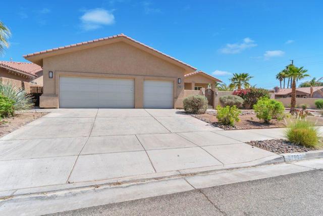 67892 Mccallum Way, Cathedral City CA: https://media.crmls.org/mediaz/c0597c0c-32eb-4d6f-87dc-3996f6d15f0b.jpg