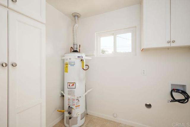 1713 Stewart Street, Oceanside CA: https://media.crmls.org/mediaz/c0599319-be73-40d7-aac7-2936a6964b08.jpg