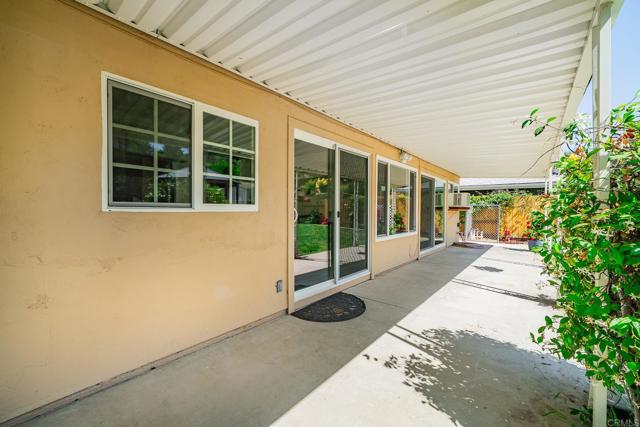 Detail Gallery Image 23 of 37 For 15020 Penasquitos Dr, Rancho Penasquitos,  CA 92129 - 3 Beds | 2/1 Baths