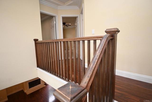 Detail Gallery Image 13 of 26 For 2825 W Canyon Ave, San Diego,  CA 92123 - 3 Beds | 2/1 Baths