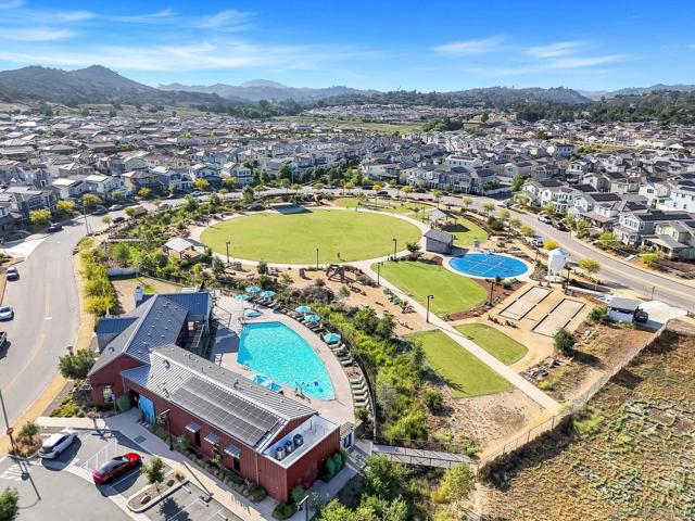 28079 Harvest Ct, Valley Center CA: https://media.crmls.org/mediaz/c05a10a2-e474-41f2-9990-90d20dd8e3e7.jpg