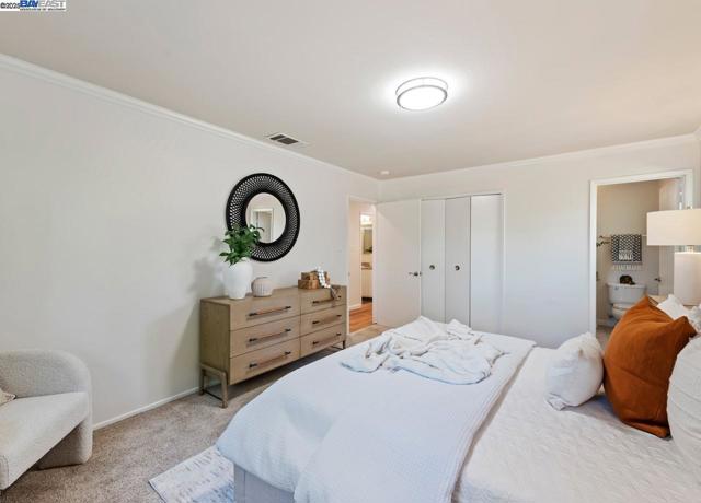 957 Ina Dr, Alamo CA: https://media.crmls.org/mediaz/c05a5629-f814-41b0-963a-727bf4a14c31.jpg