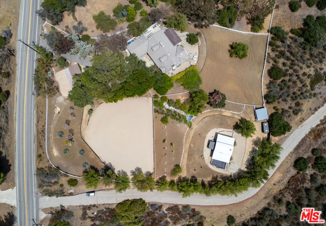Drew Fenton | 25700 Mulholland Highway Calabasas CA | MLS: 7341247