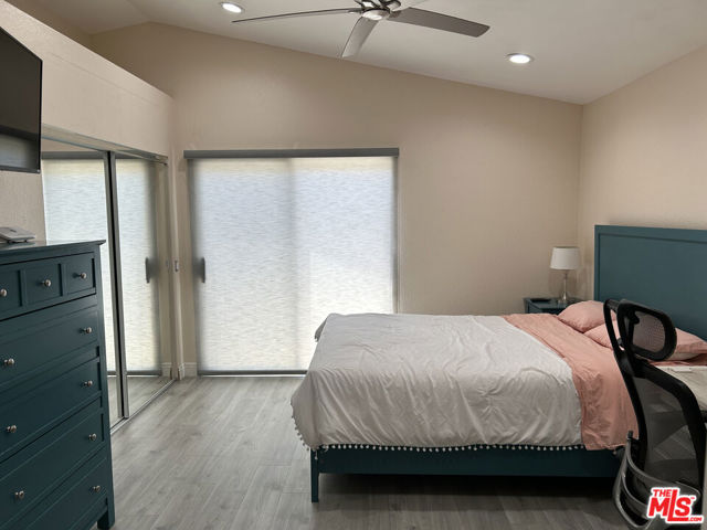14179 Long View Drive, Fontana CA: https://media.crmls.org/mediaz/c05cb64c-83a1-417f-9bdf-d3600c90d386.jpg